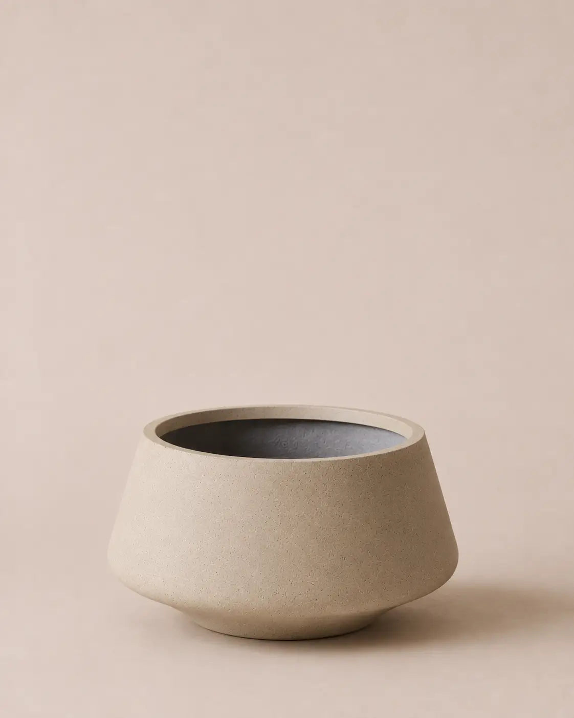 Zaru Concrete Planter