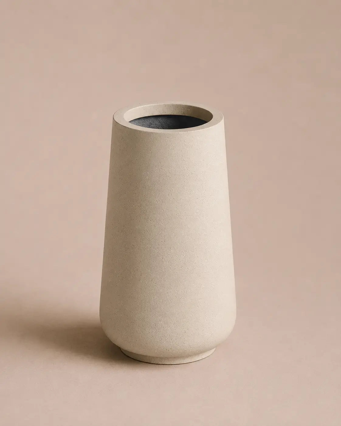 Zaru Concrete Planter