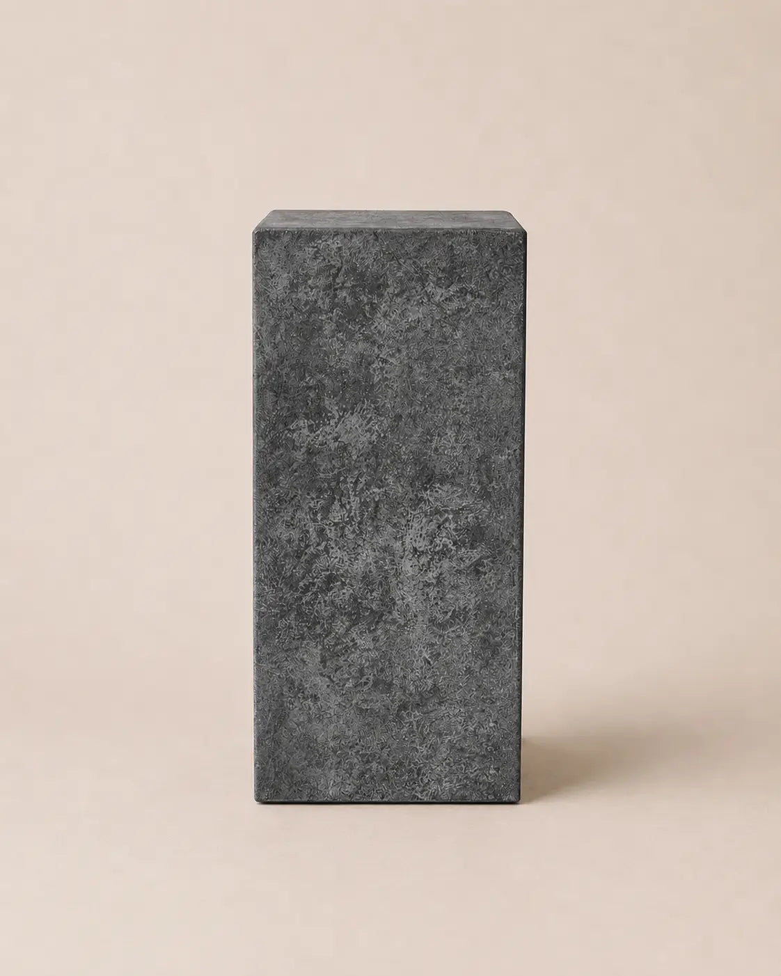 Beton Podium Kolon