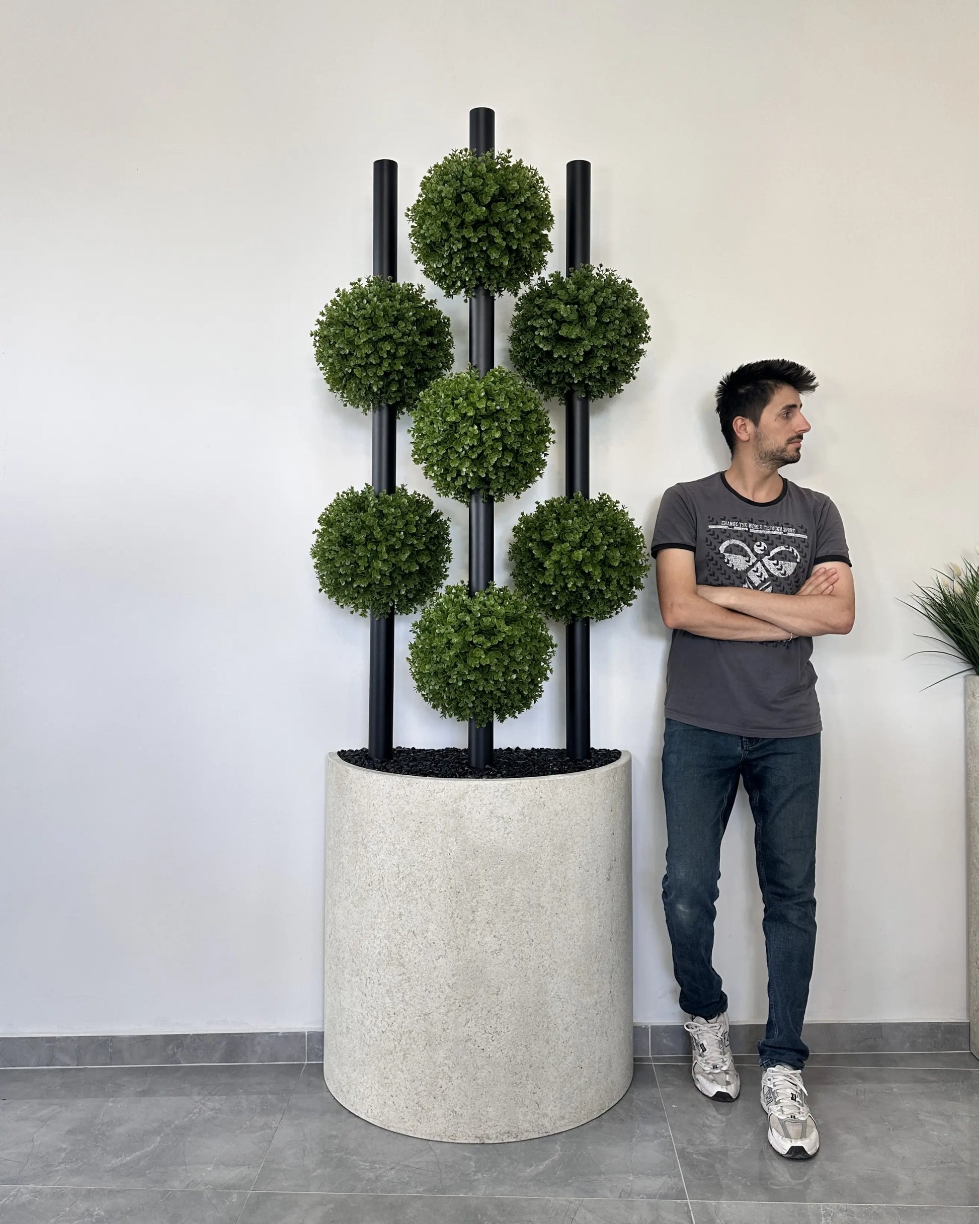 Axis Bio | Green Tower Koleksiyonu | Yapay Şimşir Tasarımı
