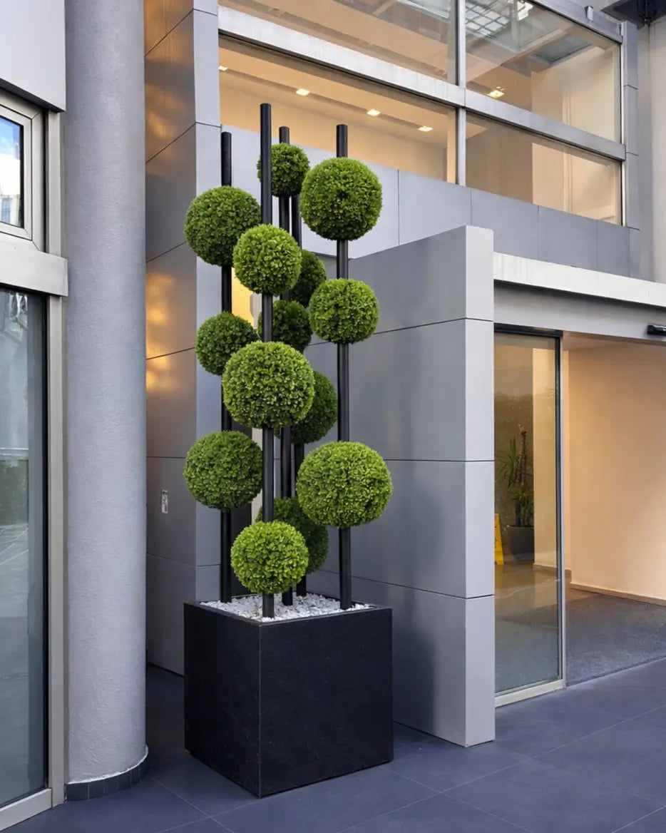 Green Tower Grande | Premium Yapay Şimşir Tasarımı